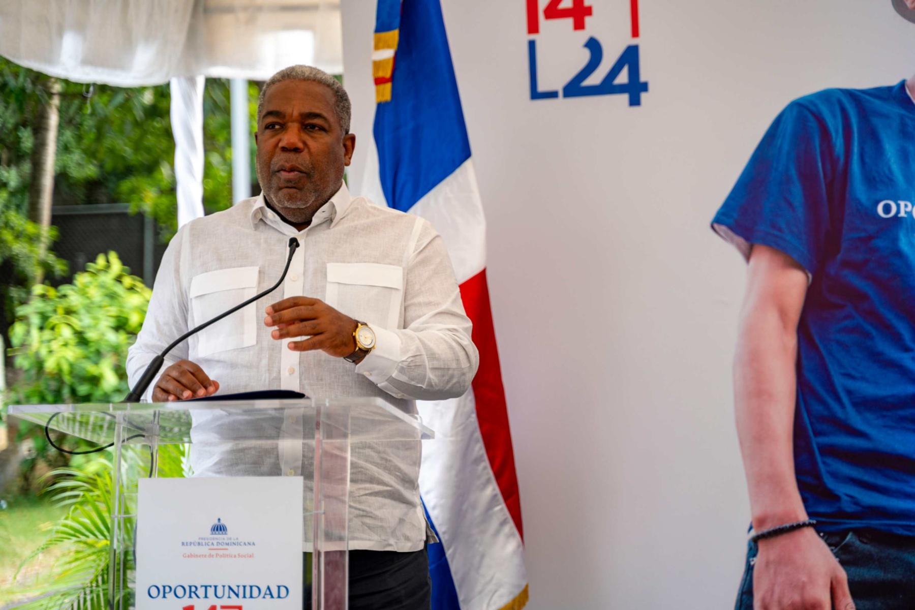 Tony Peña, coordinador de la institución