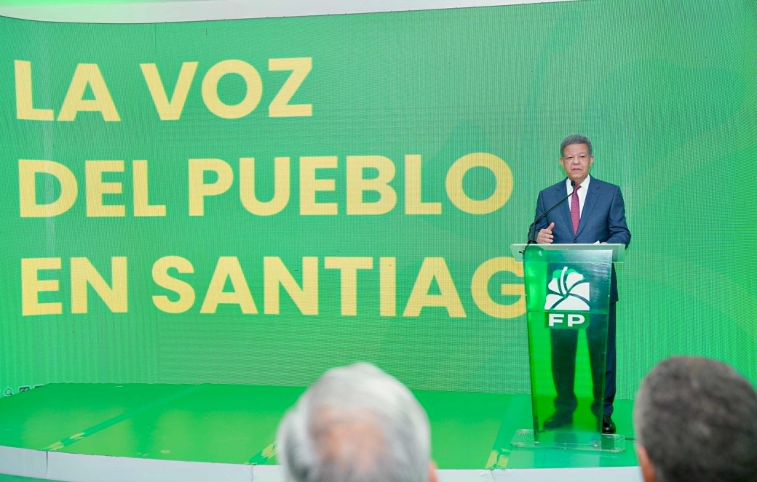 Fernández asegura que Abinader está desinformado sobre la realidad de Santiago