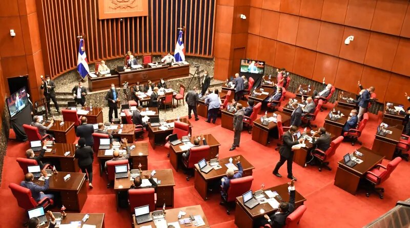 El presidente del Senado convocó a sesión para el próximo martes 8 de abril a las 2:00 de la tarde.