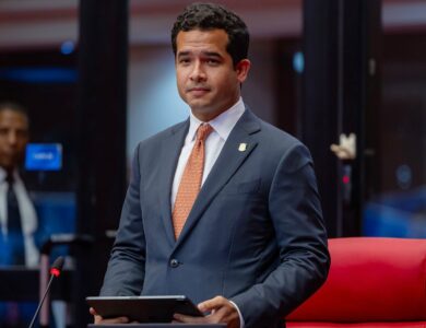 Establece no indexar salarios  reduce calidad de vida de 300,000 trabajadores