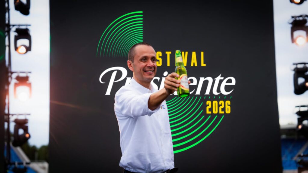Fabián SuáFabián Suárez, presidente de la CND, tras hacer el anuncio del regreso ofical del Festival presidente 2026