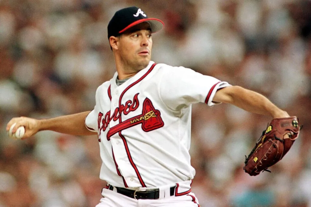 El miembro del Salón de la Fama y campeón de la Serie Mundial de 1995, Greg Maddux