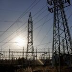 Falla eléctrica deja zonas sin luz