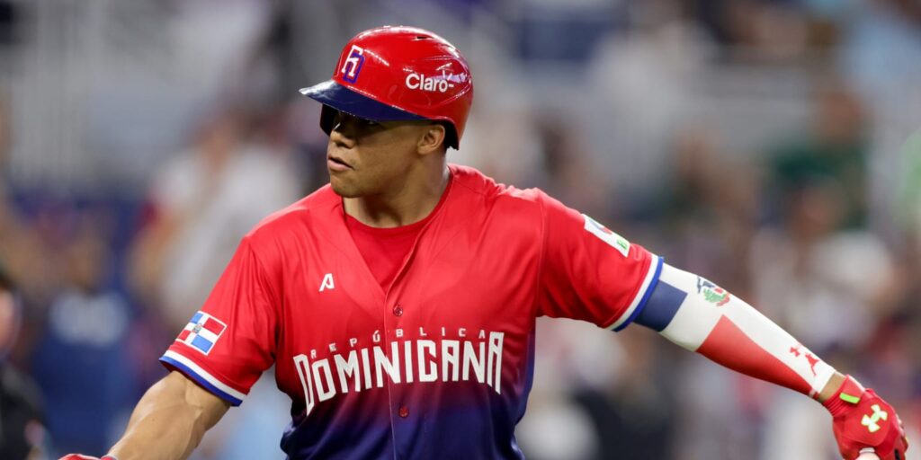 Juan Soto, del equipo de RD, participa en el Clásico Mundial de Béisbol