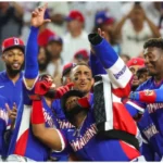 os quisqueyanos cerraron invictos la fase de grupos con poder ofensivo y avanzaron a cuartos del Clásico.