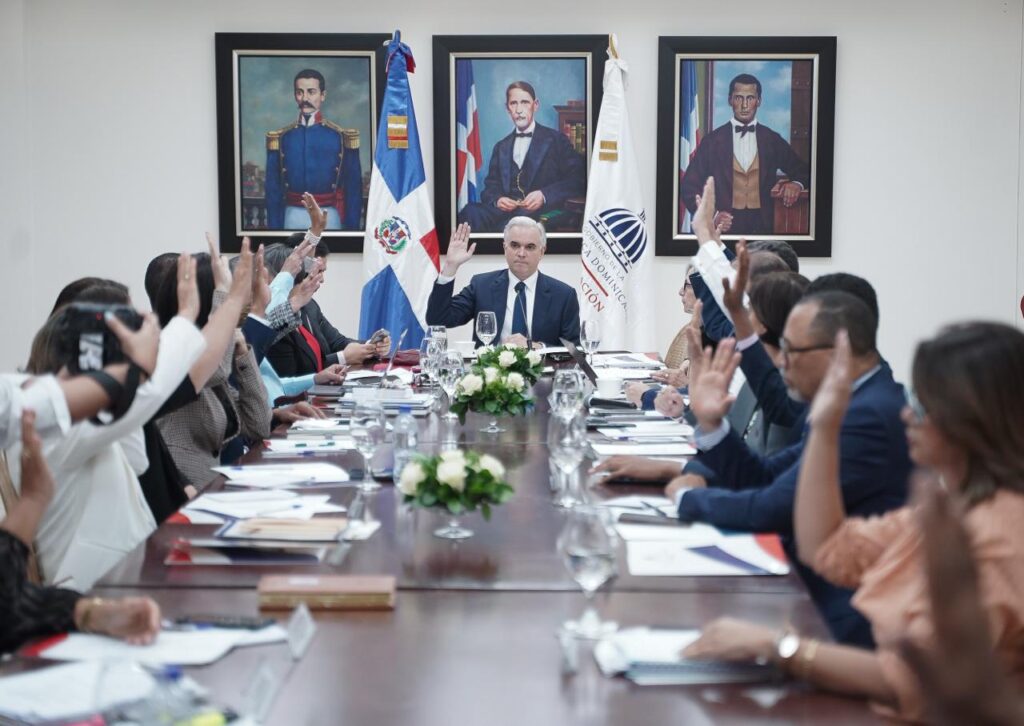 Consejo de Educación aprueba estrategia digital con IA