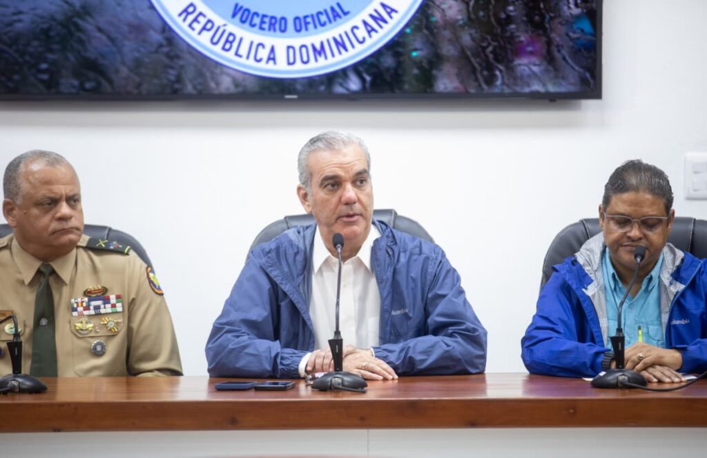 Abinader dispone una serie de asistencia para acudir en auxilio de familias afectadas por fuertes lluvias de las últimas horas en diferentes puntos del país