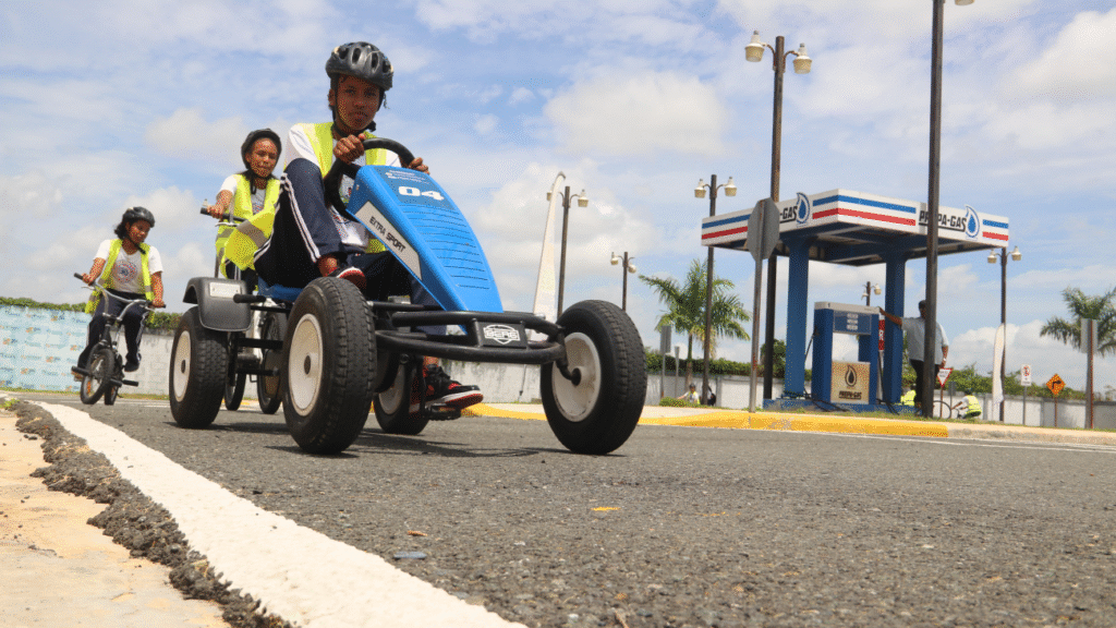 La iniciativa busca incorporar la educación vial como materia obligatoria para promover una cultura de respeto y prevención en las vías públicas.