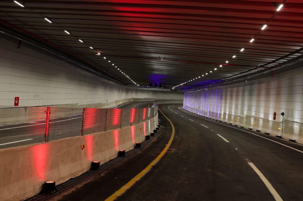 El nuevo túnel busca agilizar el tránsito en uno de los puntos más congestionados del Gran Santo Domingo.