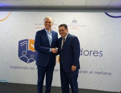 Alianza estratégica para fortalecer la educación STEM