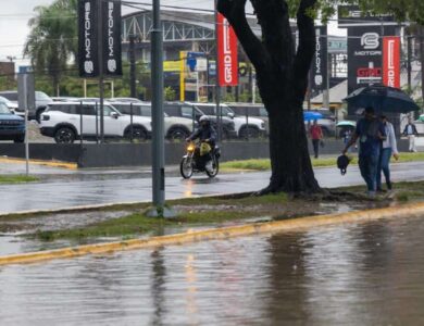 Onda tropical aumentará las lluvias el domingo