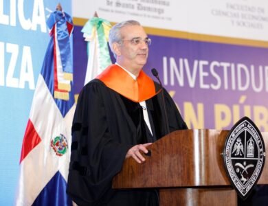 147 servidores públicos concluyen maestría en Gestión Pública y Gobernanza
