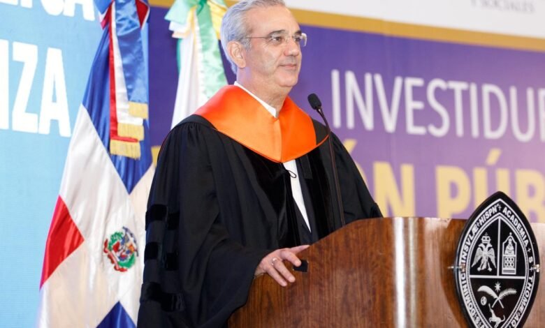 147 servidores públicos concluyen maestría en Gestión Pública y Gobernanza