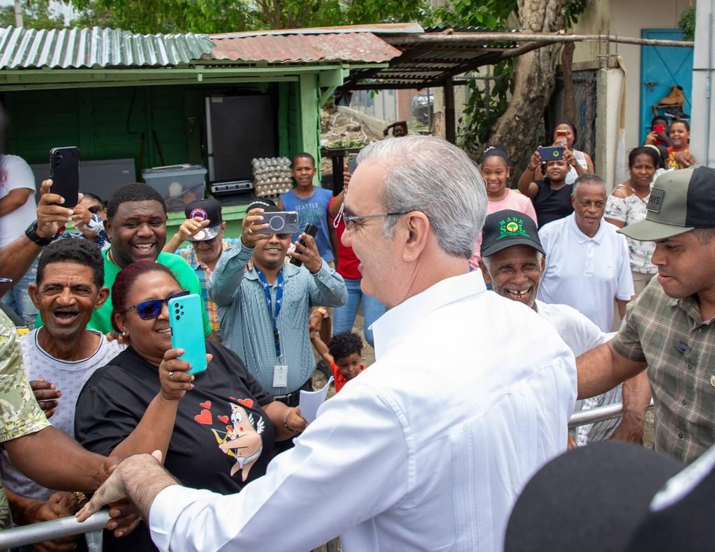 La visita de Abinader se produce en momentos en que las autoridades locales aseguran estar acelerando proyectos que, según el alcalde Rodríguez, habían permanecido paralizados
