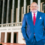 MINERD incumplió normas en varios contratos