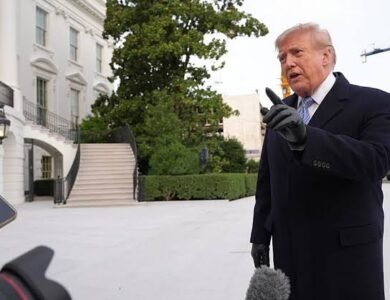 Trump promete golpear con mucha fuerza a Irán