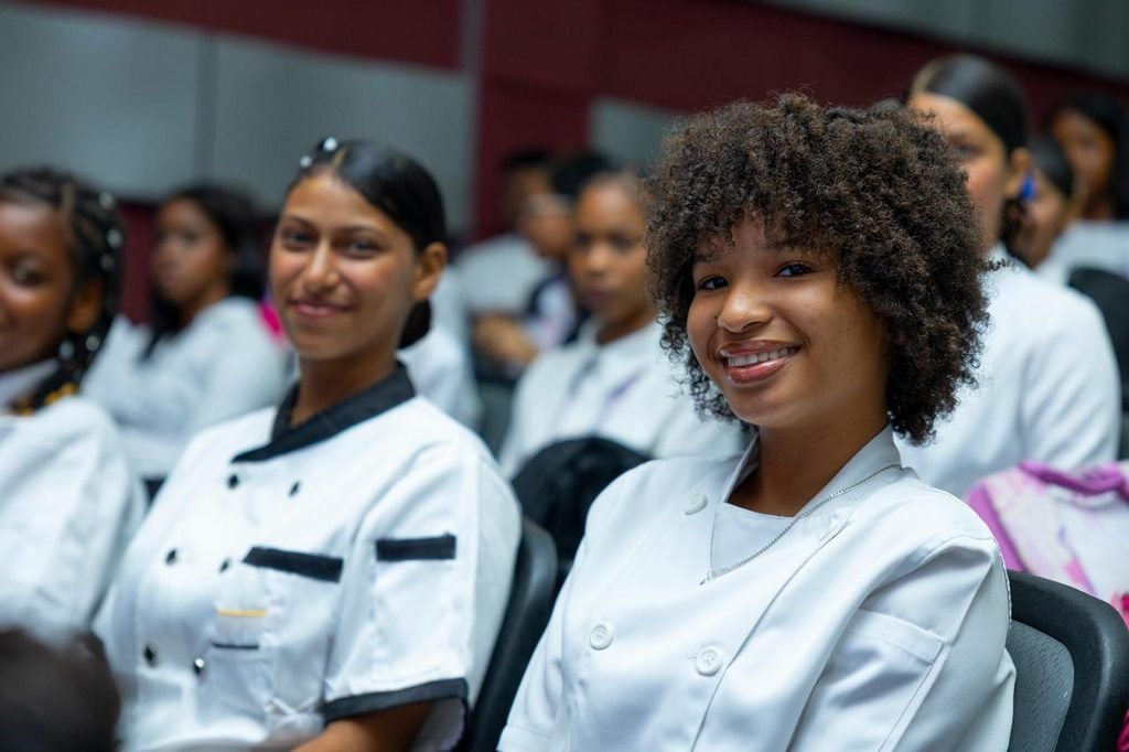 El V Congreso Gastronómico Sabores de la Costa Este reúne a reconocidos chefs, académicos y estudiantes en el ITCS.