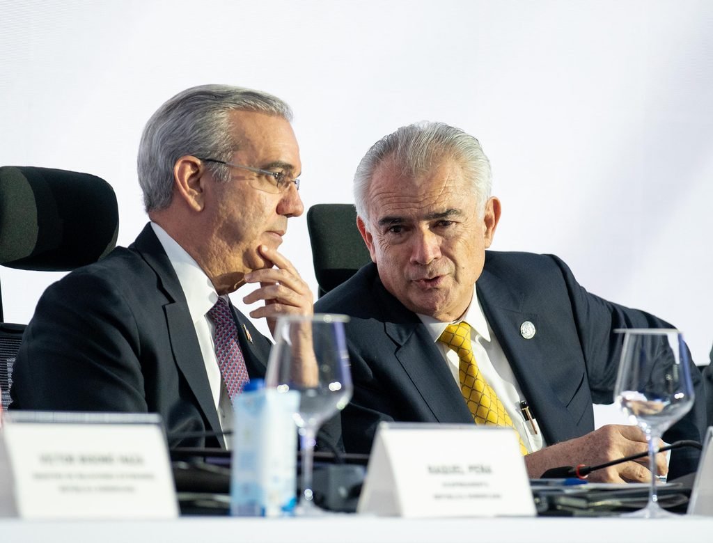 Ante la CEPAL, presidente Abinader llama a una mayor cooperación regional y plantea un crecimiento sostenido, con instituciones sólidas e inversión, que llegue a los hogares, se refleje en los salarios y permita superar la pobreza